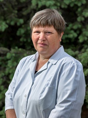 索非亚*彼得罗夫娜。